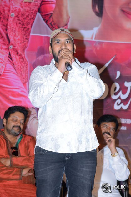 Chuttalabbayi-Movie-Platinum-Disc-Function